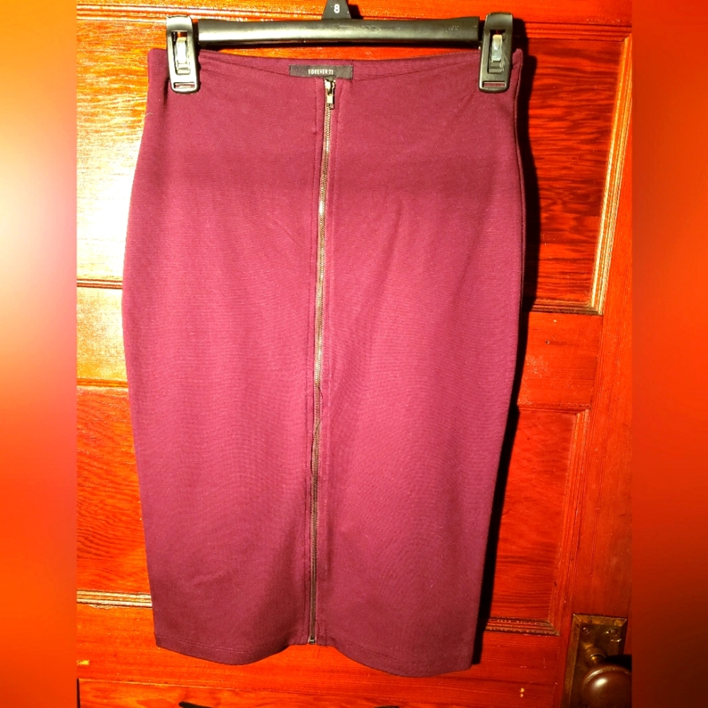 Burgundy Pencil Skirt Forever 21 Small
